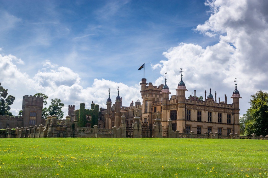 Hertfordshire School Team Building Activity Days | WiseUp Team Building